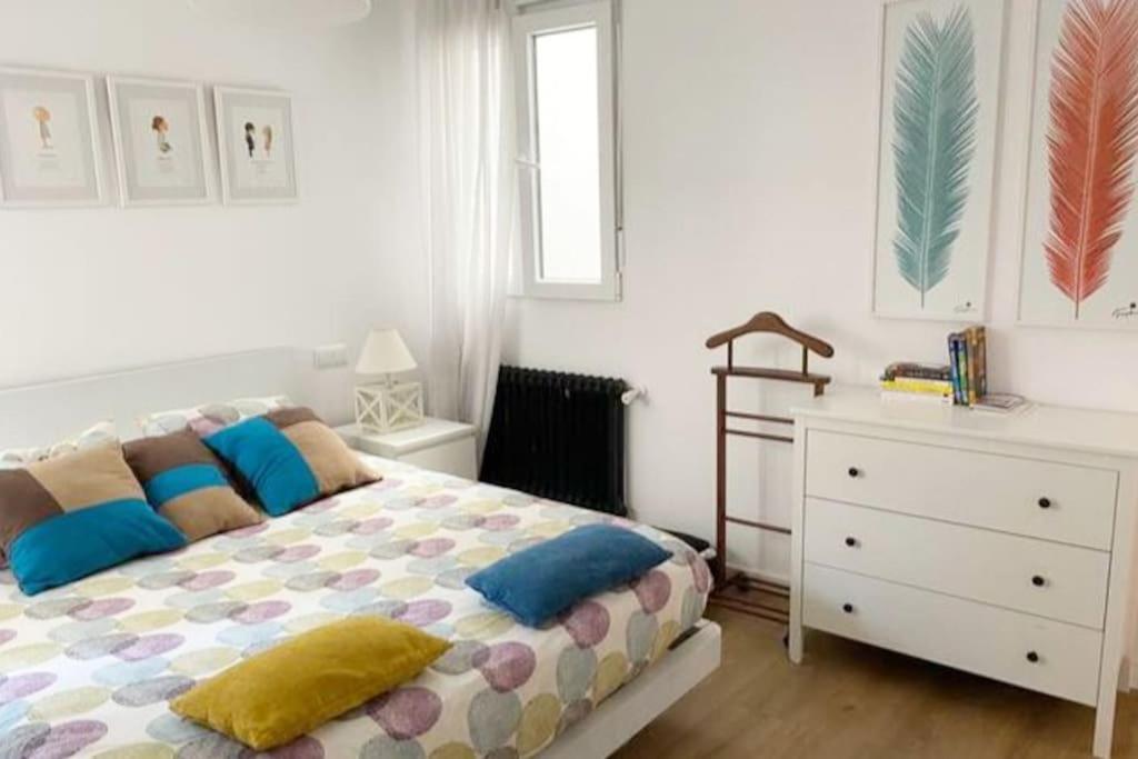 Beautiful Apartment In Chueca, Center Of Мадрид Экстерьер фото